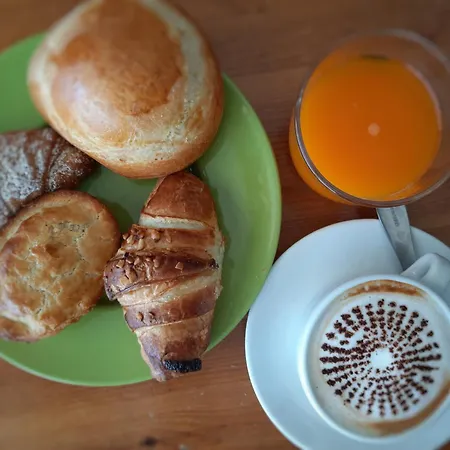 招待所 Li Manca *